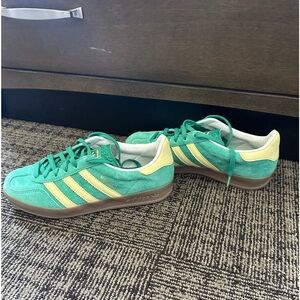 Adidas Gazelle Women’s